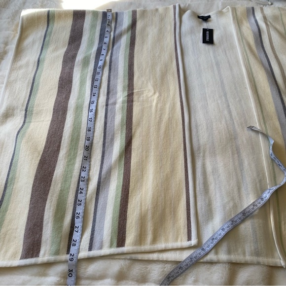 Ann Taylor Cotton Wrap Shawl Neutral Stripes NEW - Picture 6 of 9